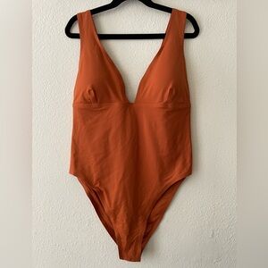 L'Space Deep V plunge 1 piece